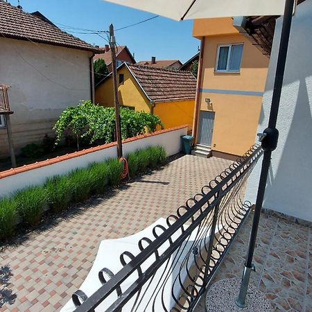 Apartment Kapetanovic Bosanski Samac Værelse billede