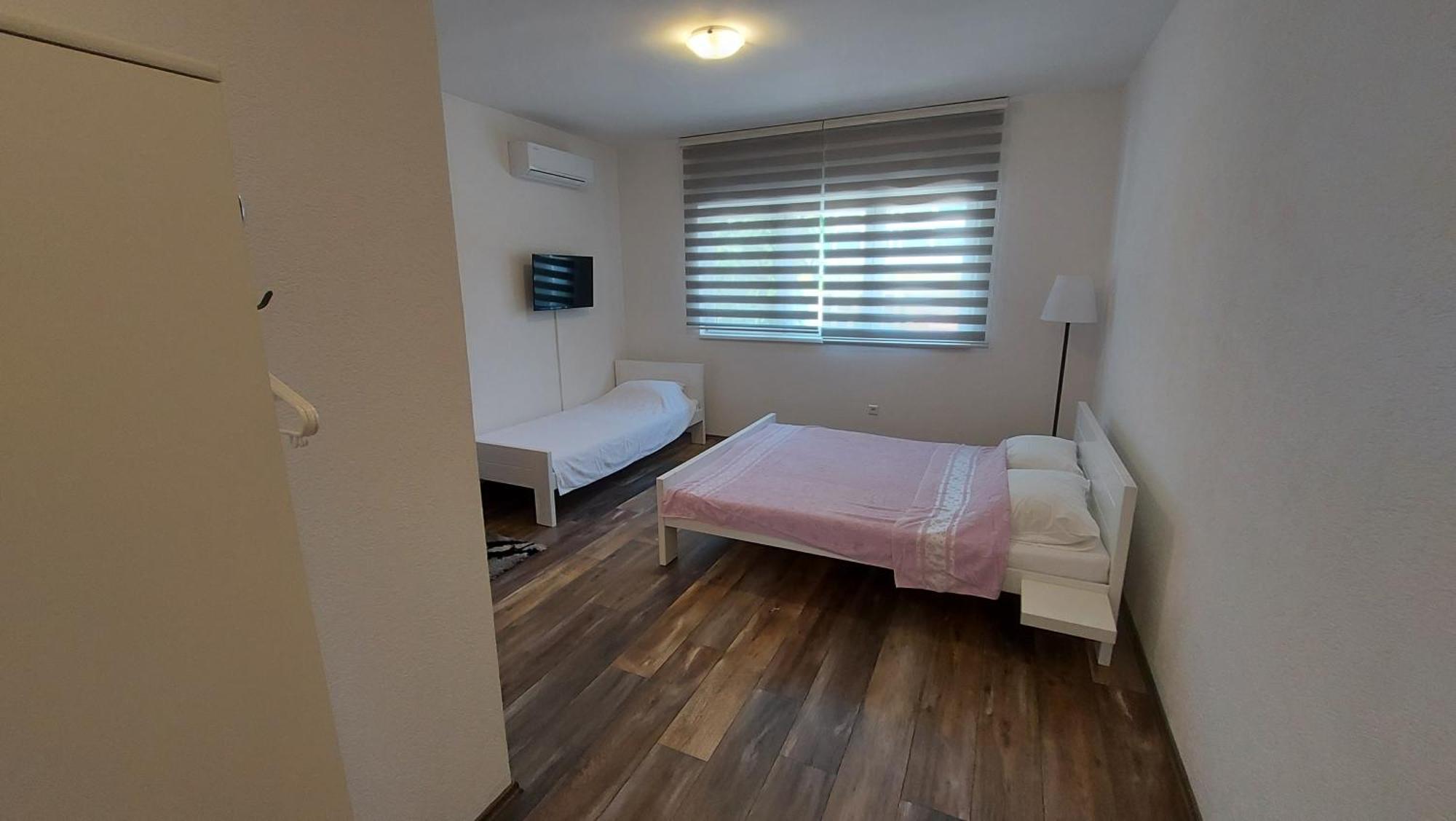 Apartment Kapetanovic Bosanski Samac Værelse billede